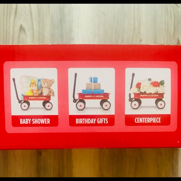 Classic Radio Flyer Toy Wagon - Picture 10 of 11